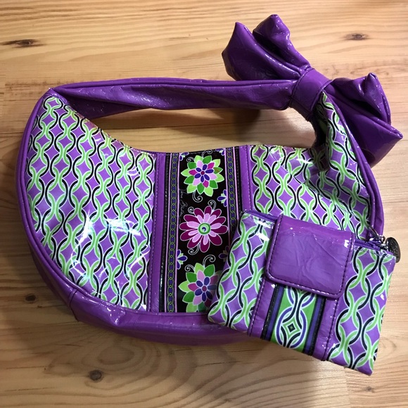 Vera Bradley Handbags - 💜 Vera Bradley Purse/Wallet
